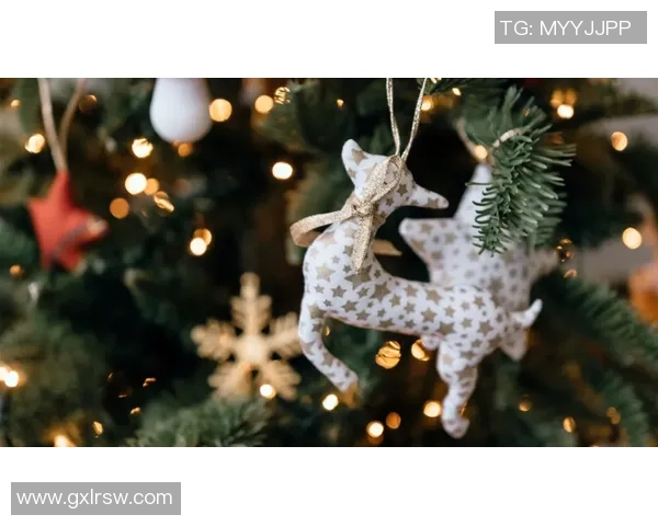 30个足球星圣诞节祝福语,让你感受节日的欢乐与温馨 30个足球星圣诞节祝福语,让你感受节日的欢乐与温馨