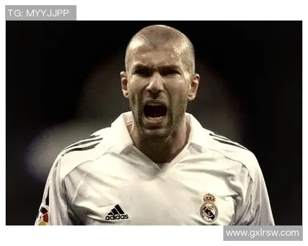 足球传奇瞬间:球场英雄的艺术之旅 足球传奇瞬间:球场英雄的艺术之旅